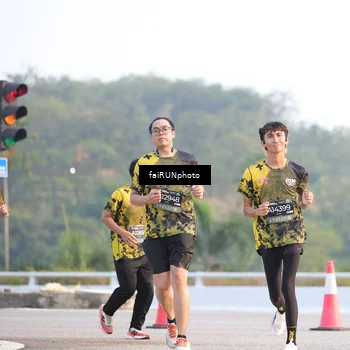 Runner Photo 6490086