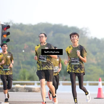 Runner Photo 6490088