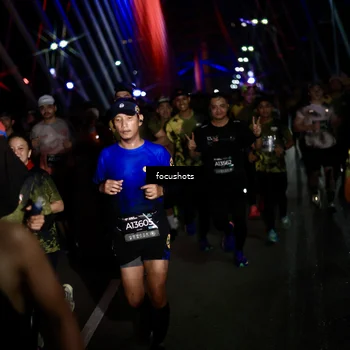 Runner Photo 6490106