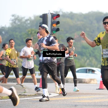 Runner Photo 6490133