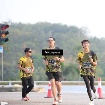 Runner Photo 6490155