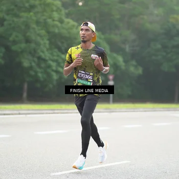 Runner Photo 6490190