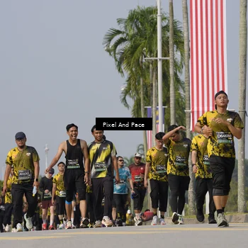 Runner Photo 6490328