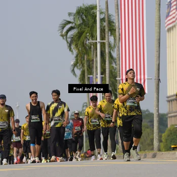 Runner Photo 6490342