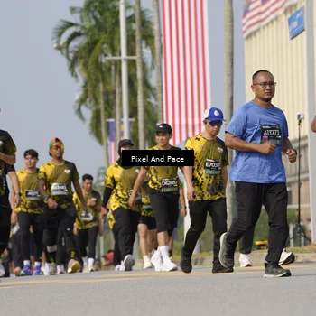 Runner Photo 6490460