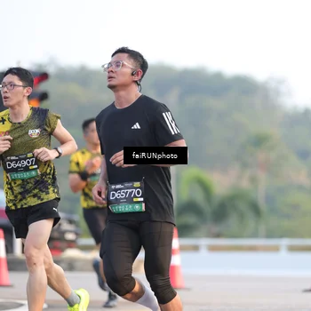 Runner Photo 6490474