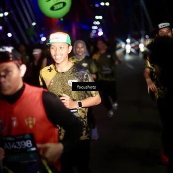Runner Photo 6490478