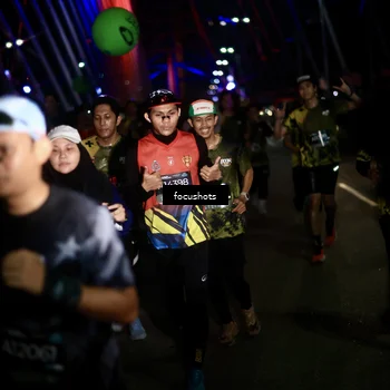 Runner Photo 6490489