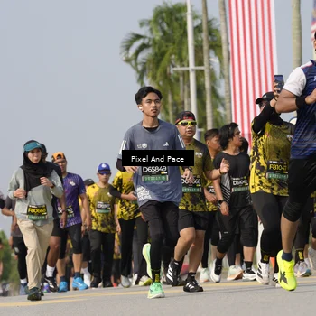 Runner Photo 6490520