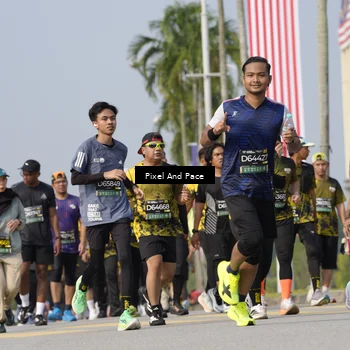 Runner Photo 6490536