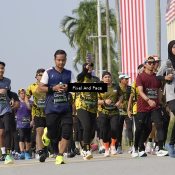 Runner Photo 6490538