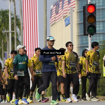 Runner Photo 6490581