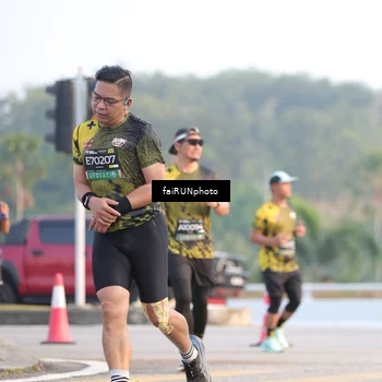 Runner Photo 6490603