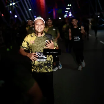 Runner Photo 6490655