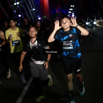 Runner Photo 6490677