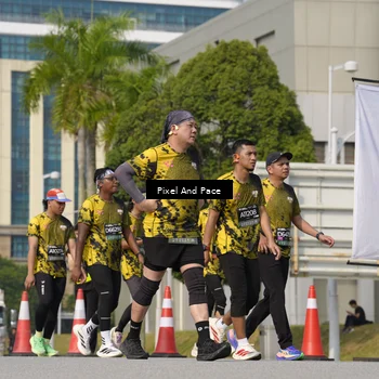 Runner Photo 6490685