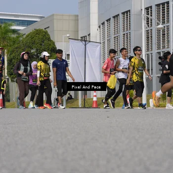 Runner Photo 6490713