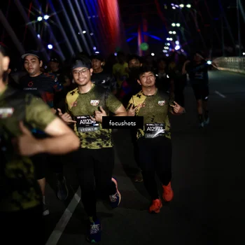 Runner Photo 6490743