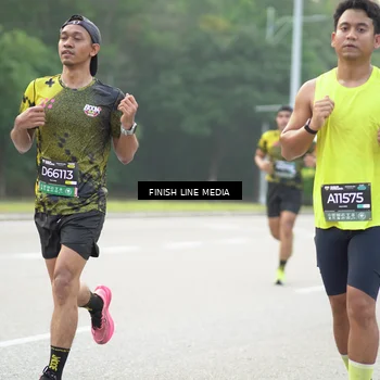 Runner Photo 6490800