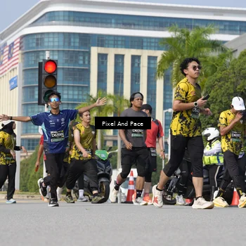 Runner Photo 6490824