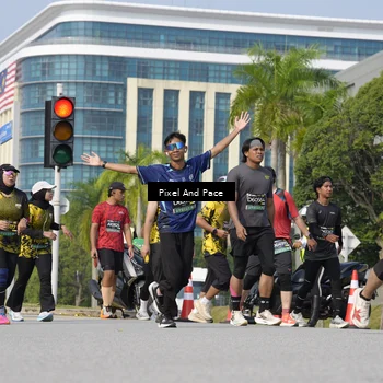 Runner Photo 6490836