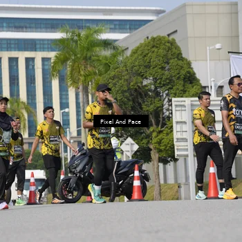 Runner Photo 6490882