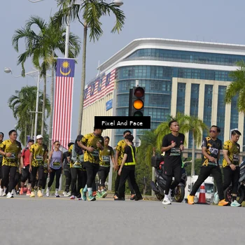 Runner Photo 6490899