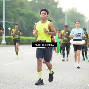 Runner Photo 6490946