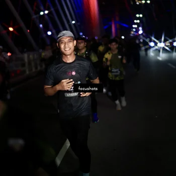 Runner Photo 6491024