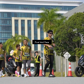 Runner Photo 6491043