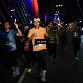 Runner Photo 6491091