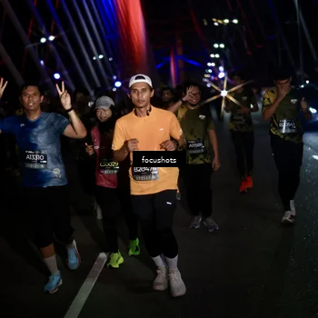 Runner Photo 6491096