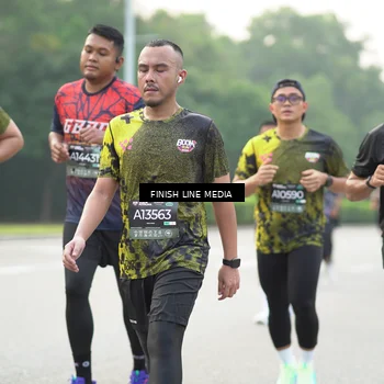 Runner Photo 6491135
