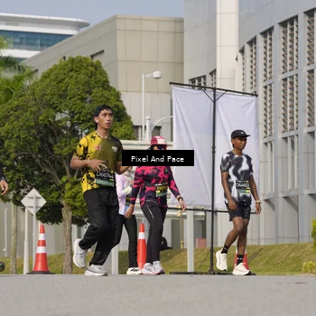 Runner Photo 6491503