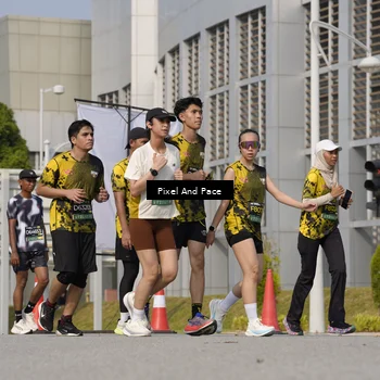 Runner Photo 6491534