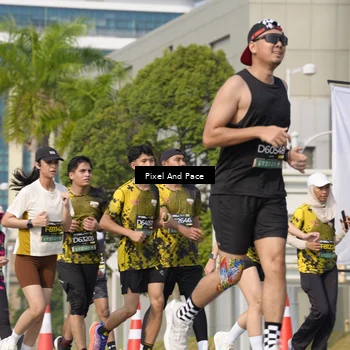 Runner Photo 6491595