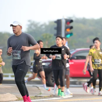 Runner Photo 6491602