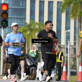 Runner Photo 6491651