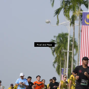 Runner Photo 6491710