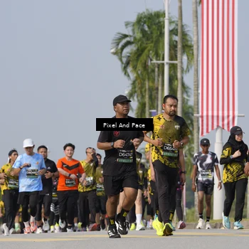 Runner Photo 6491752