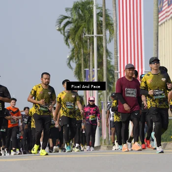 Runner Photo 6491774