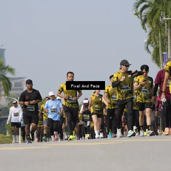 Runner Photo 6491803