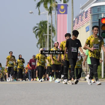 Runner Photo 6491861