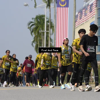 Runner Photo 6491869