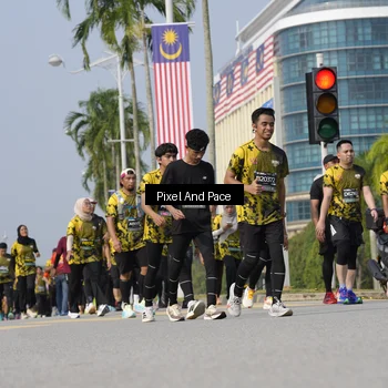 Runner Photo 6491880