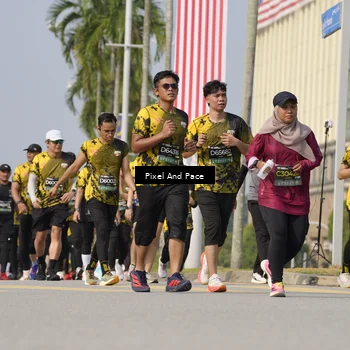 Runner Photo 6492043
