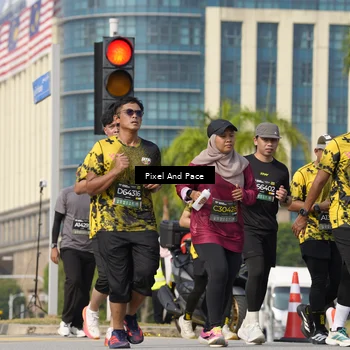 Runner Photo 6492047