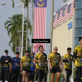 Runner Photo 6492130
