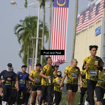 Runner Photo 6492133