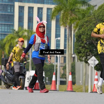Runner Photo 6492175